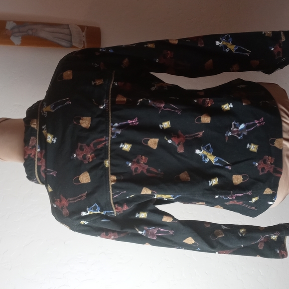 Vanity Collection Women's Short Jacket - Picture 4 of 6